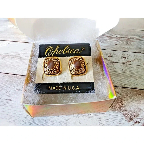 NWT Vintage 1980s Regal Enamel Rectangular Earrings - Picture 4 of 4